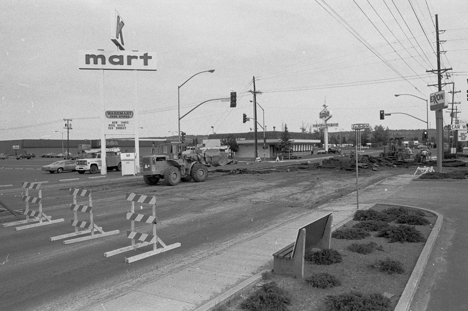 Intersection of Central Avenue and 24th Street West, 1978